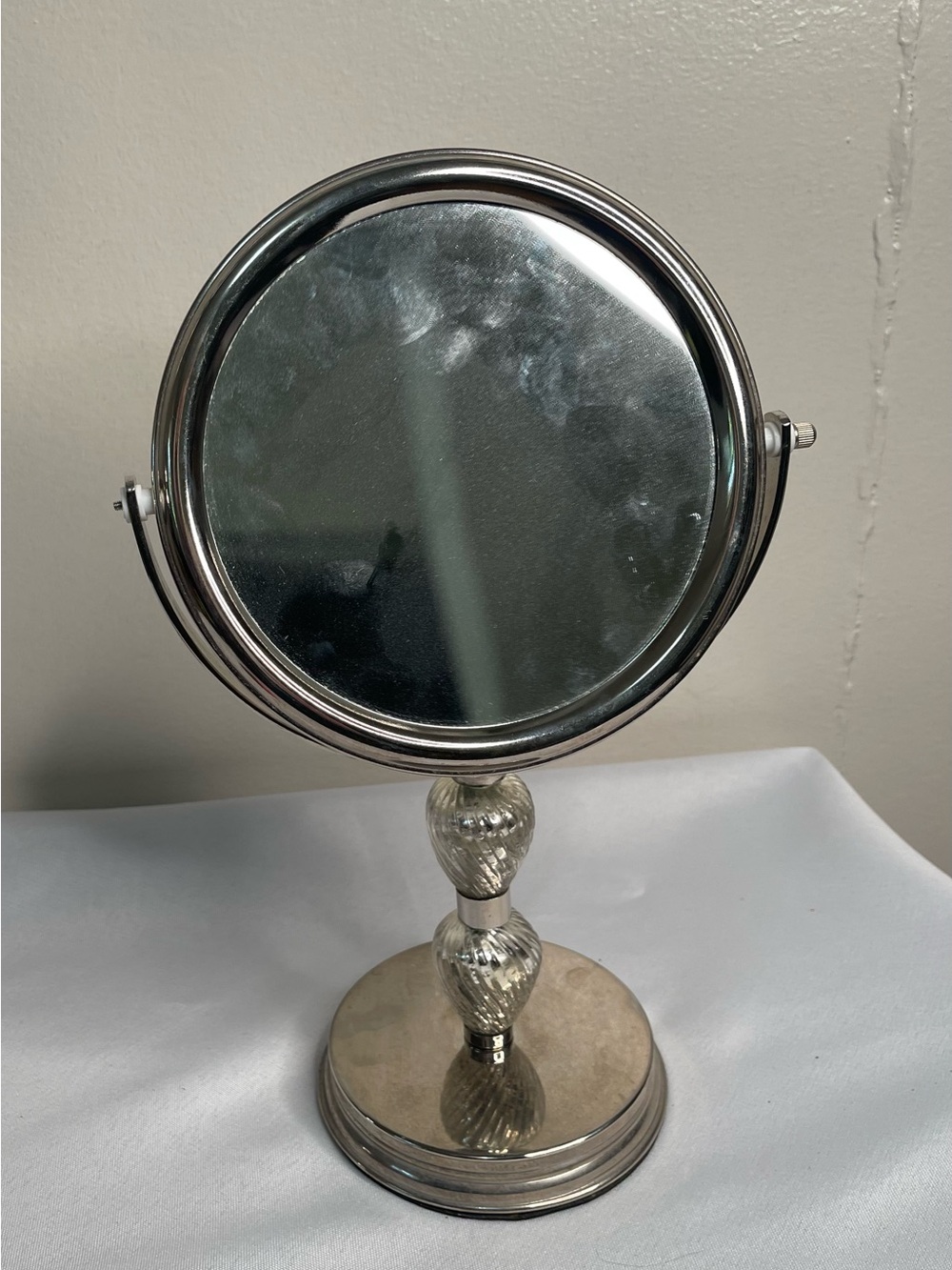 Silver Double-Sided Vanity Mirror with Decorative Stem - Silver